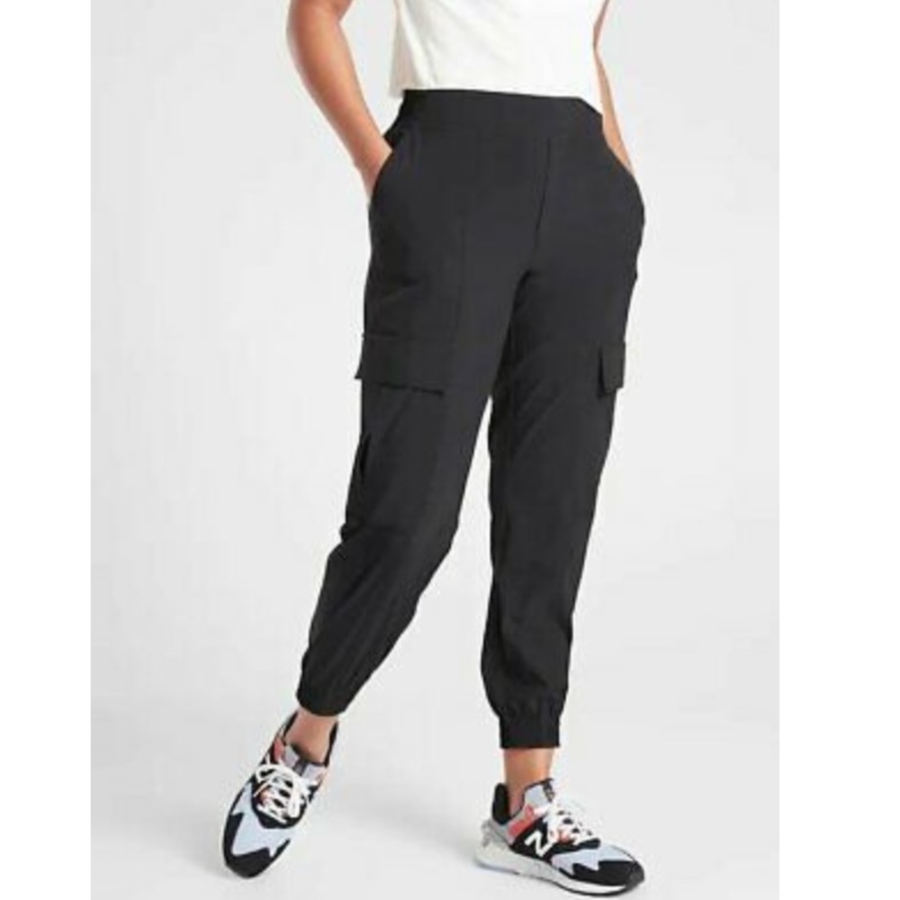 Athleta Chelsea Utility Jogger